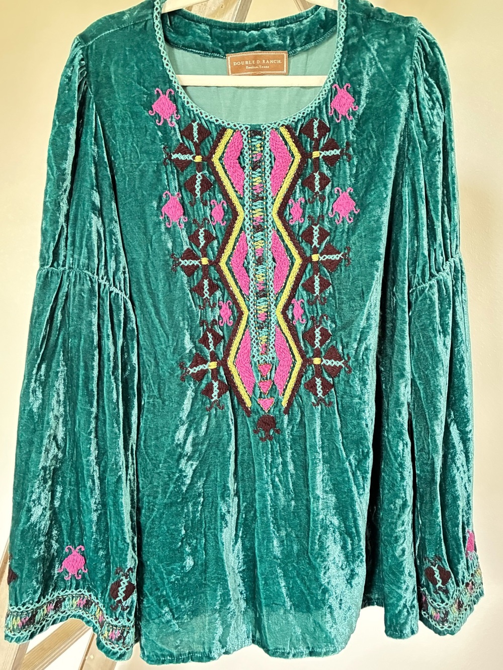 Double D Ranch Teal Velvet Embroidered Tunic
